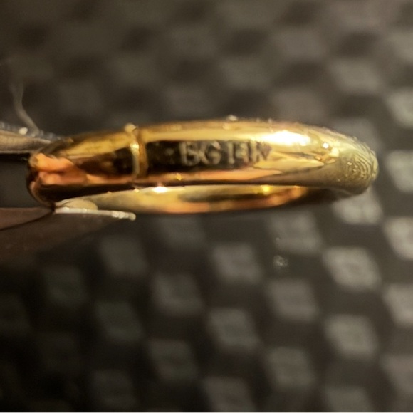 14k yellow gold hinged round charm connector clasp necklace bracelet charm NWT - Picture 5 of 5